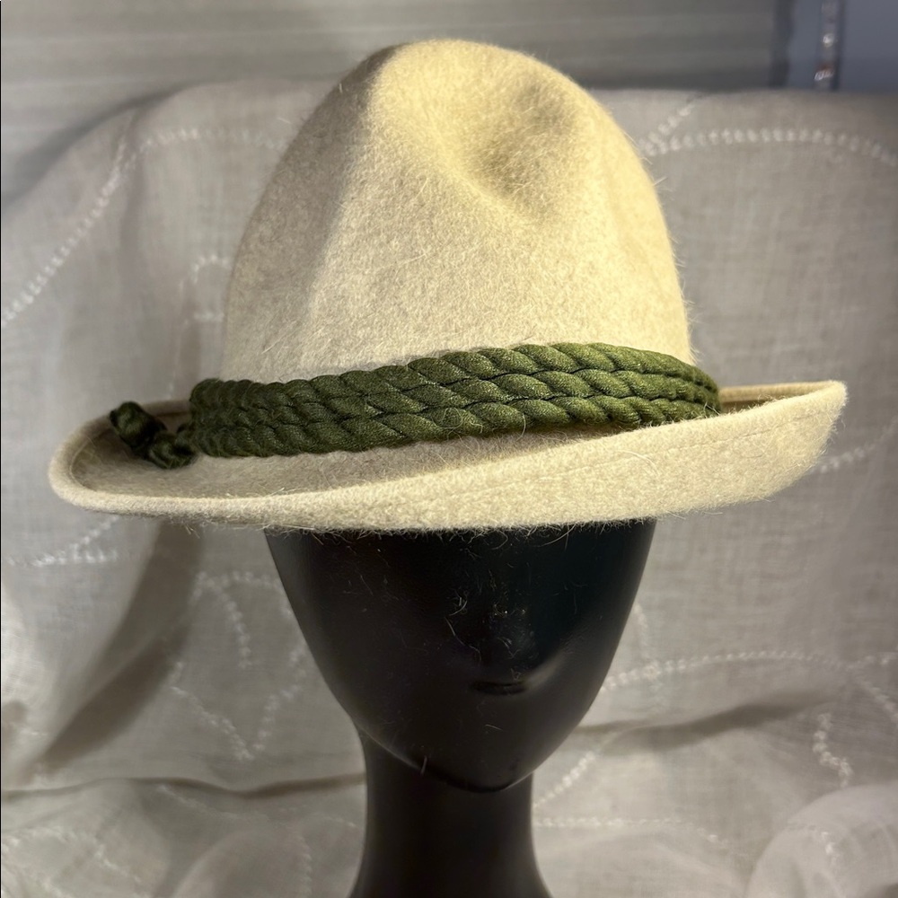 Vintage Breiter wool hat with 55 sticker - Picture 9 of 9